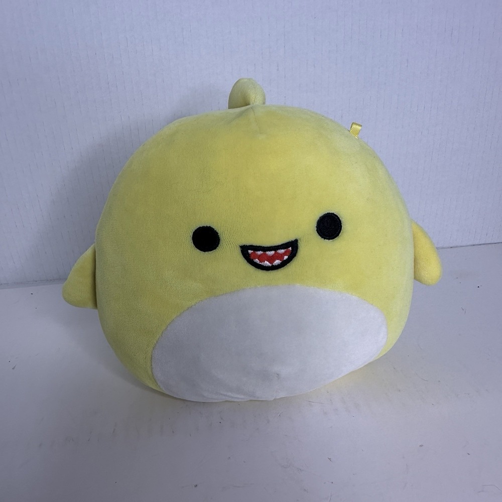 Squishmallow ~ CHANDLER ~ 7" Squishmallows Baby Plush‎ ~ Yellow Shark Bee happy